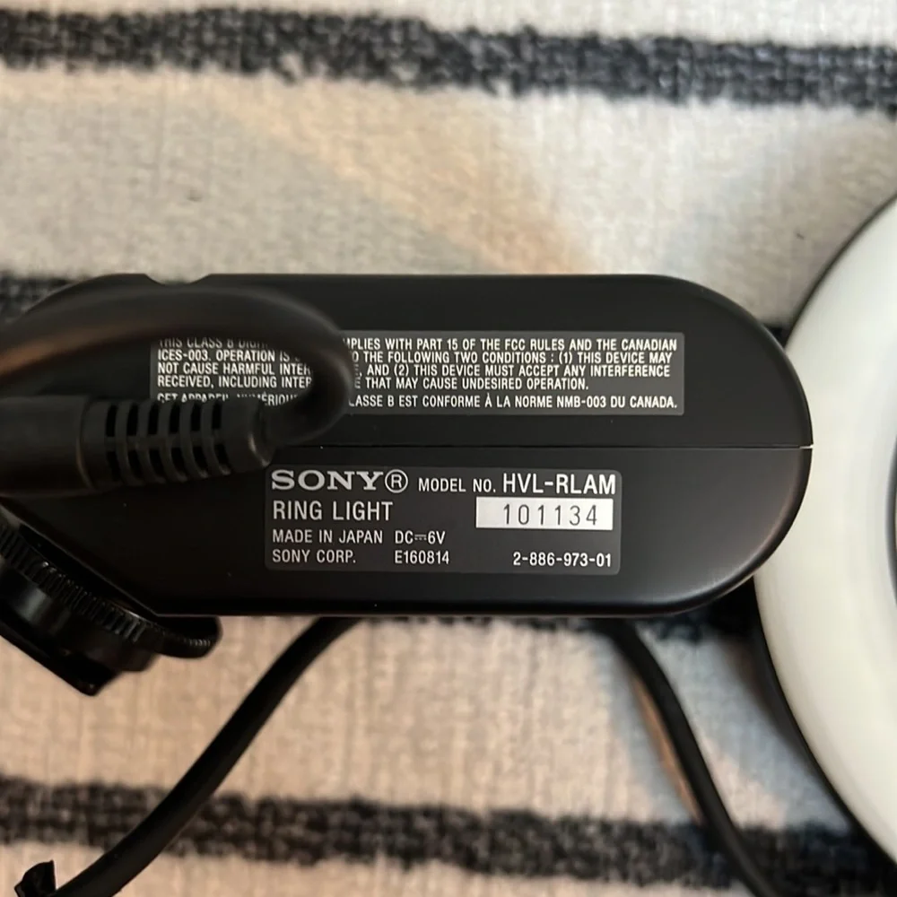Sony Ring Light model HVL RLAM